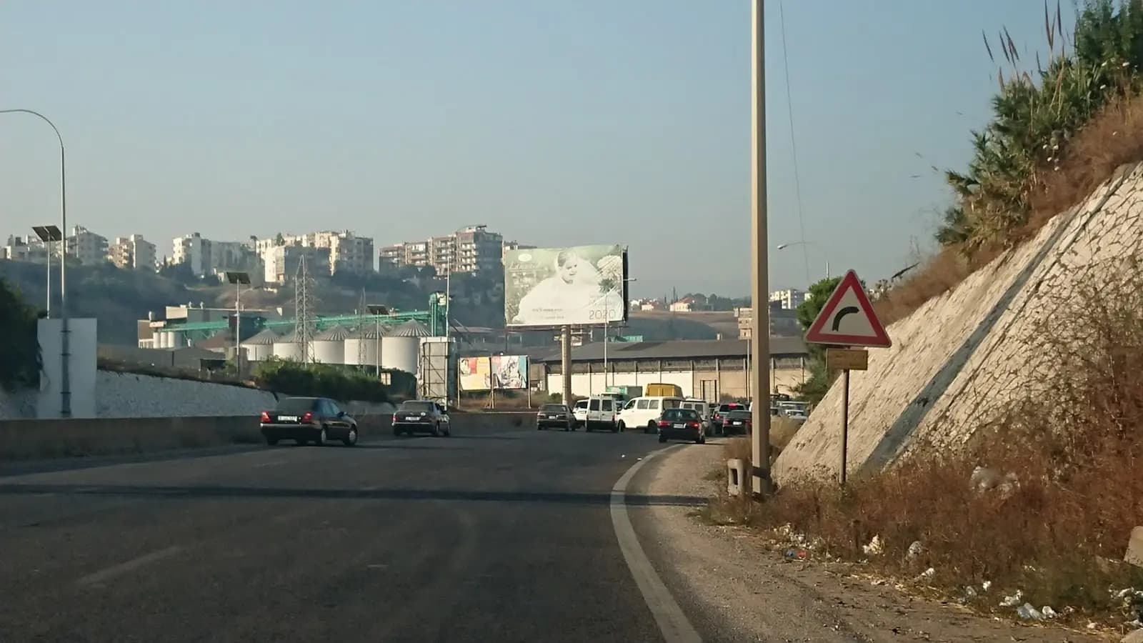 قطع أوتستراد البالما