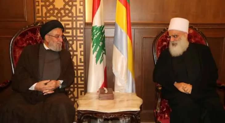 أبي المنى يلتقي وفدًا قياديًا من الحزب: الحوار هو السبيل الوحيد