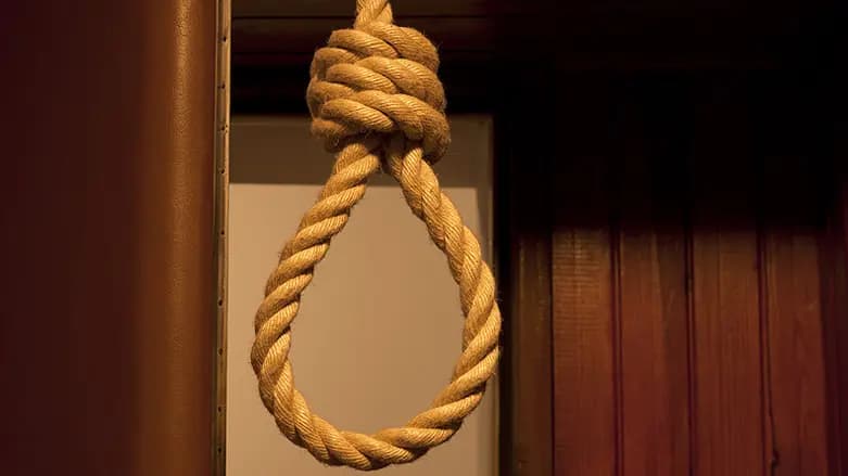 العثور على جثّة شاب مشنوق في طرابلس