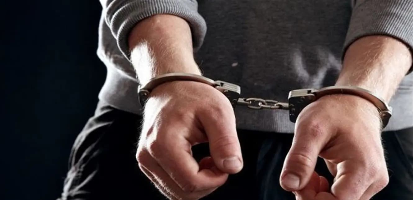 توقيـ.ف مطلوب بجرم سـ.رقة بعدما حاول اجتياز حاجز ضهر البيدر