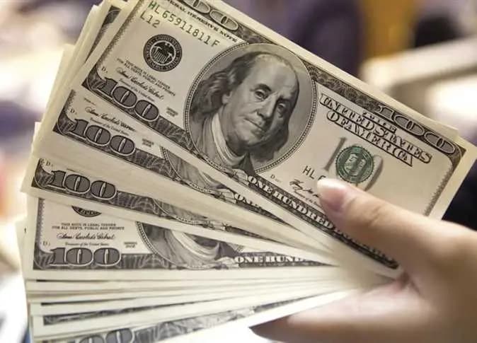 كيف افتتح سعر الدولار اليوم؟