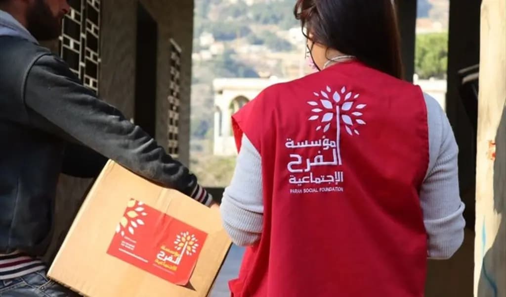 مساعدات من "الفرح الإجتماعية" لعائلات مخيم عين الحلوة