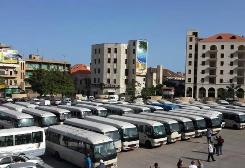 فضيحةٌ جديدة.. سوريونَ في القطاع العامّ!