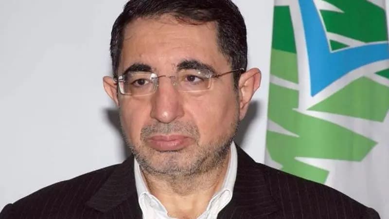 الحاج حسن: لِـتخرج الحكومة من تحت الضغط الأمريكي
