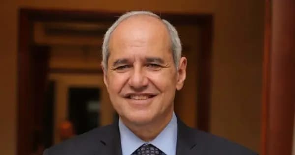 خلف: الخطر ليس فقط على المؤسسات بل على يوميّات الناس أيضاً