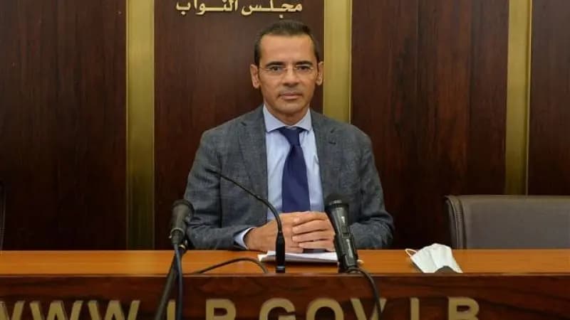 علامة يكشفُ معلوماتٍ وأرقام خطيرة عن النازحين