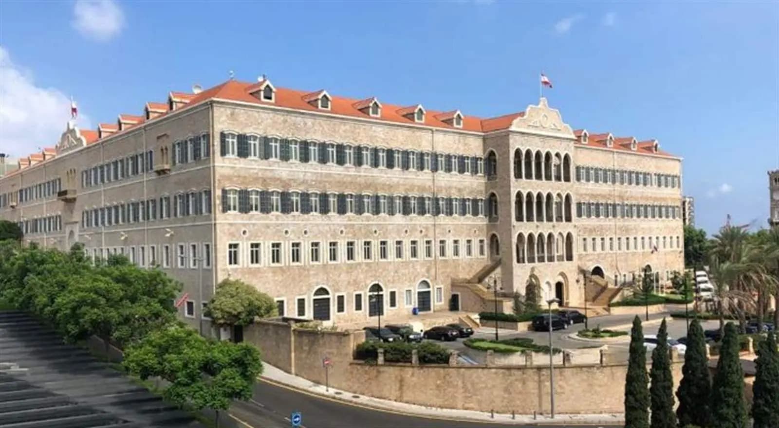 بسبب الأوضاع الراهنة.. إرجاء جلسات حكومية