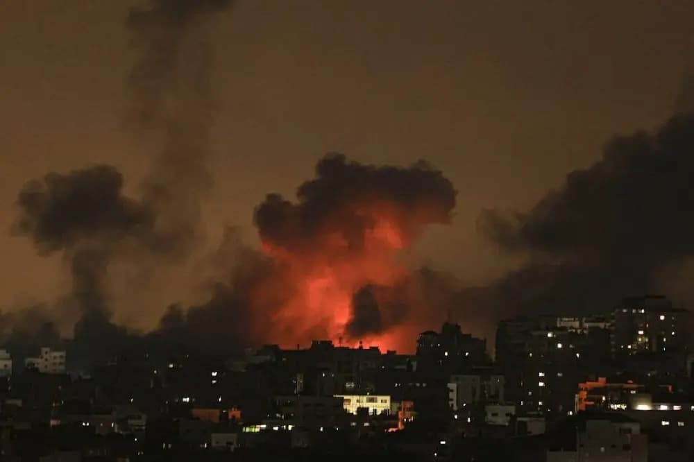الداخلية الفلسطينيّة: طائرات الاحتلال تدمّر حي الكرامة في غزة