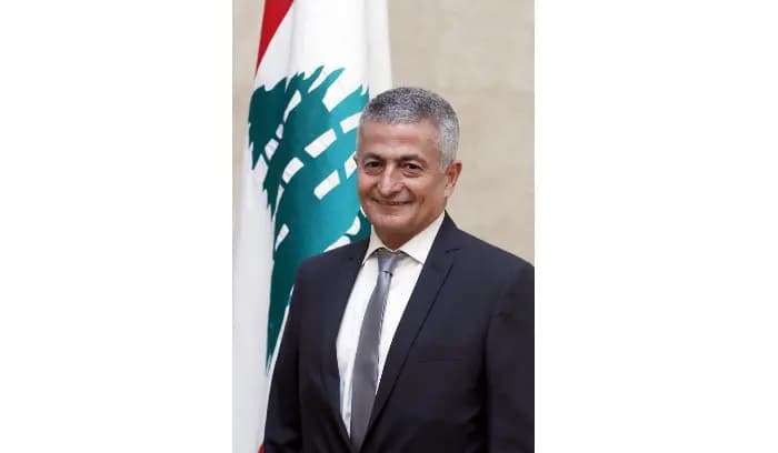 وزير المالية وقع قرارين حول مهلة تقديم بيانات الفصل الأول لضريبة الرواتب والأجور
