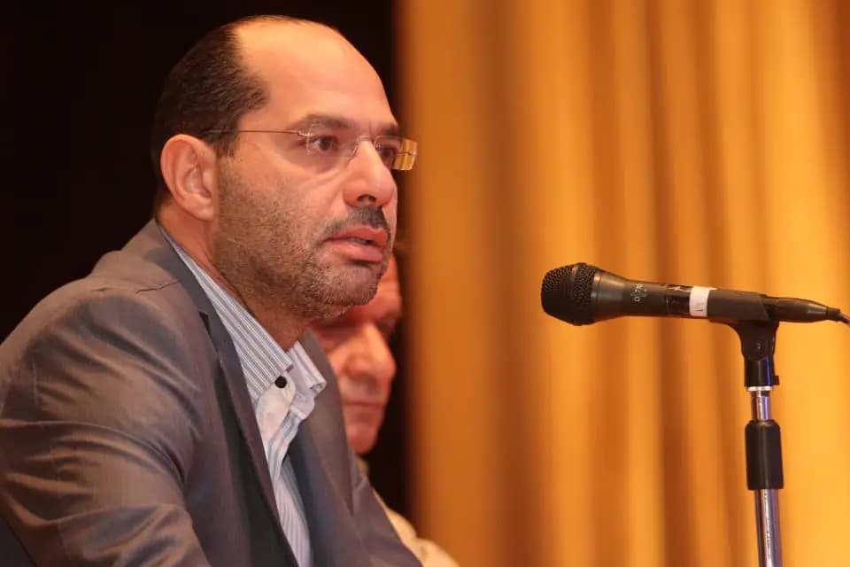 حسن مراد: للمبادرة الفورية الى التجاوب مع مطالب الناس المحقة...