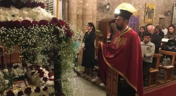 صور تُحيي الجمعة العظيمة لدى الطوائف الشرقية