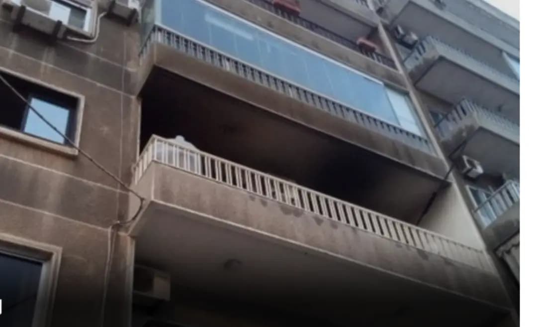 جثتان جراء حريق داخل شقة في الدورة