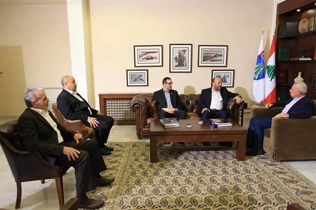 فرنجية يبحثُ مع ممثل حـ.مـ.اس في لبنان آخر التطورات