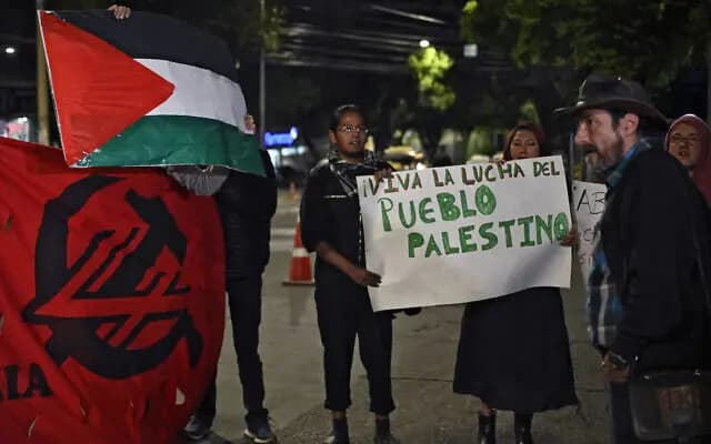"بليز" تقطع علاقاتها الدبلوماسية مع كيان العدو