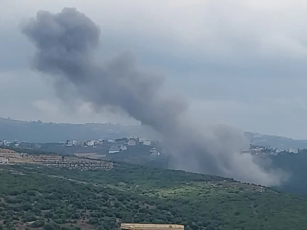 قصف معاد بالقذائف الثقيلة.. وتحليق كثيف للطيران الاستطلاعي