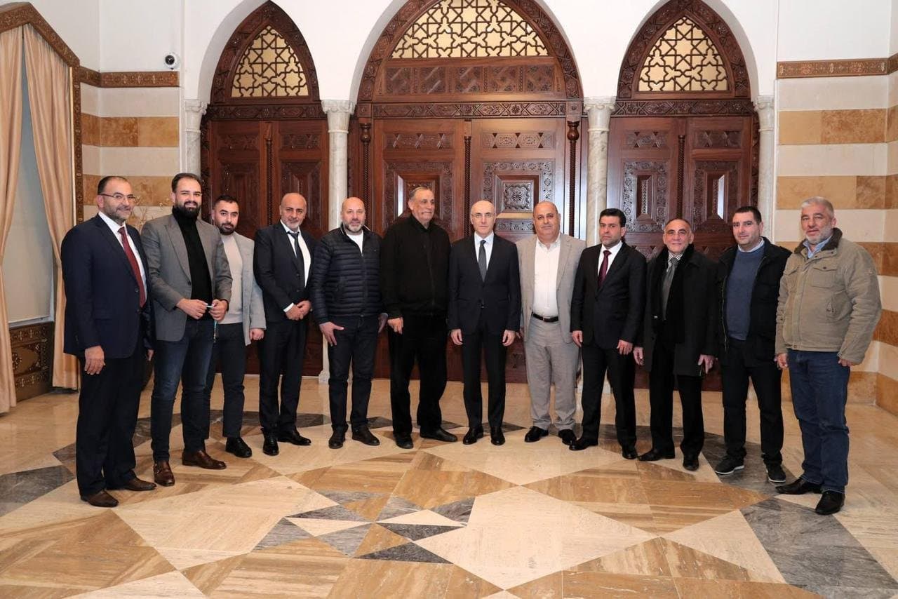 الحجار يبحث شؤون البلديات والتنمية في جبيل والبقاع الغربي