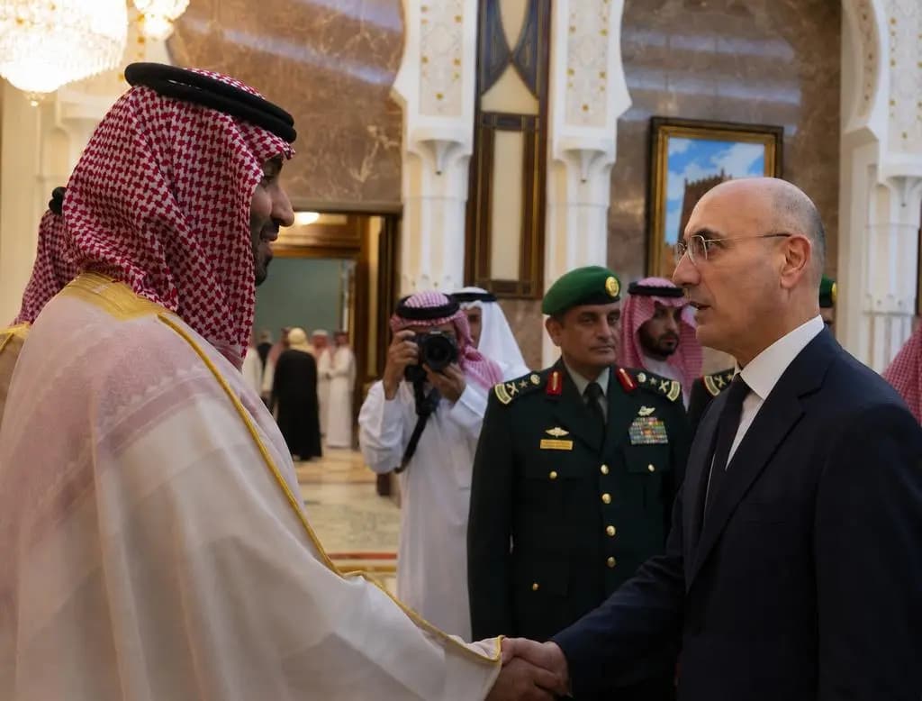 الحجار التقى بن سلمان وينقل تحيات عون وسلام