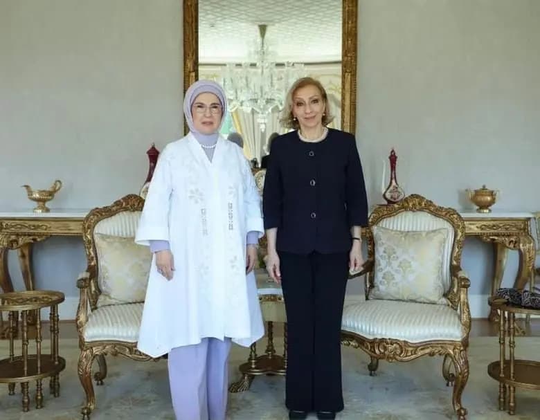 تمنيات تركية إلى لبنان من أمينة إردوغان