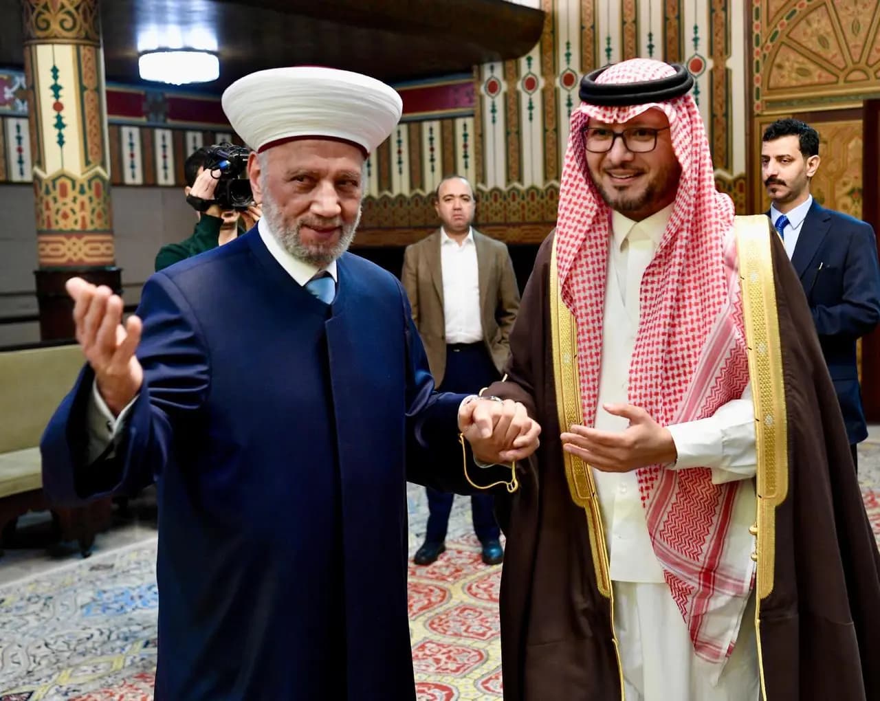 من دار الفتوى: دريان يستقبل بخاري ويشيد بدور السعودية في دعم لبنان