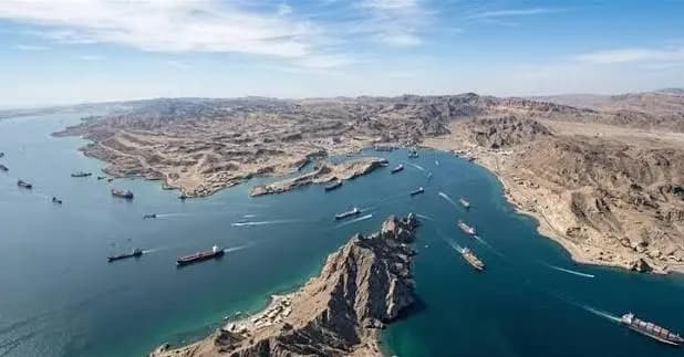 مضيق هرمز يعود إلى "دائرة الضوء".. واتفاق محتمل!