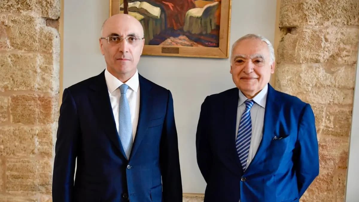 سلامة يستقبل الحجار ويبحثان الشؤون العامة