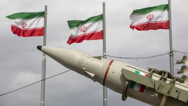 واشنطن بوست: قطر وعمان يناقشان وقف إطلاق النار مع إيران
