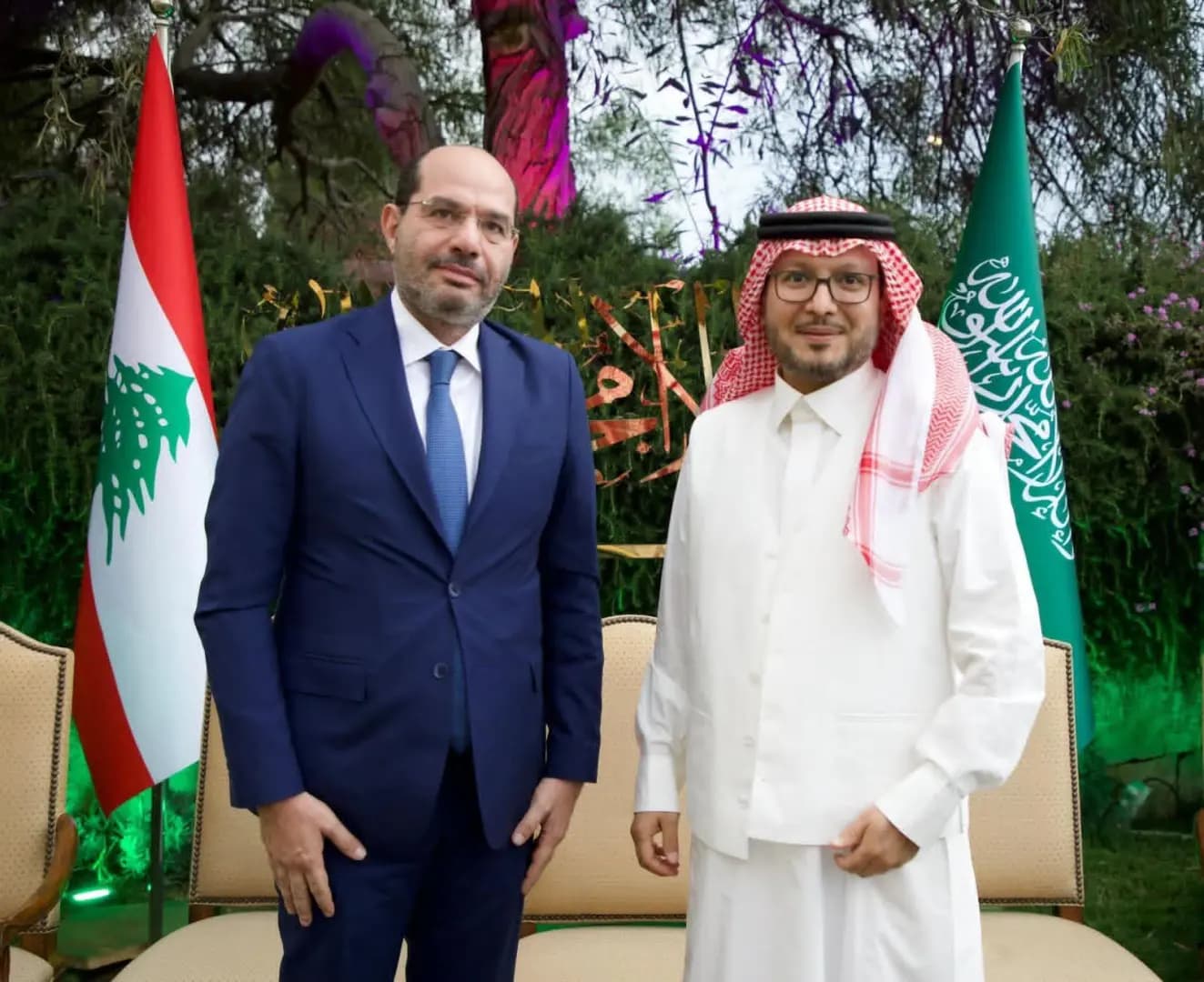 مراد في صورة وداعية مع البخاري: إلى اللقاء دومًا في مختلف ميادين الوحدة