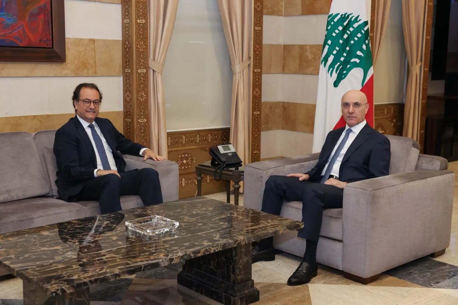 ملفات الجالية والبصمة البيومترية في لقاء الحجار والشاعر