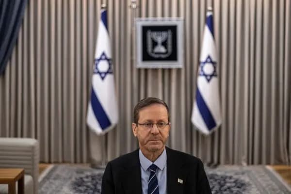 دعوة إسرائيلية لأوروبا للقضاء على الحزب