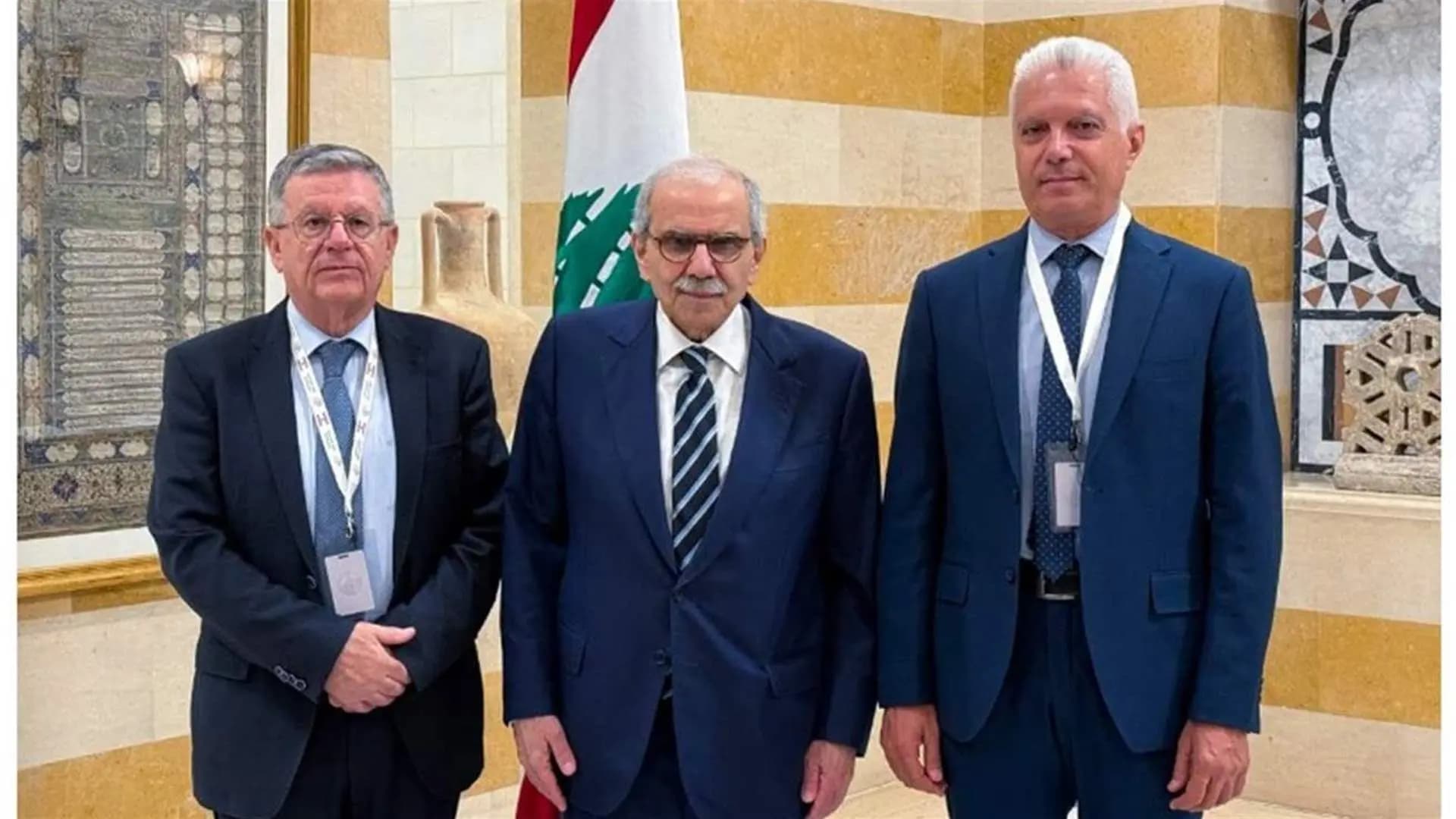 شريان التواصل مع الجنوب أولوية.. سلام يلتقي رؤساء بلديات حدودية
