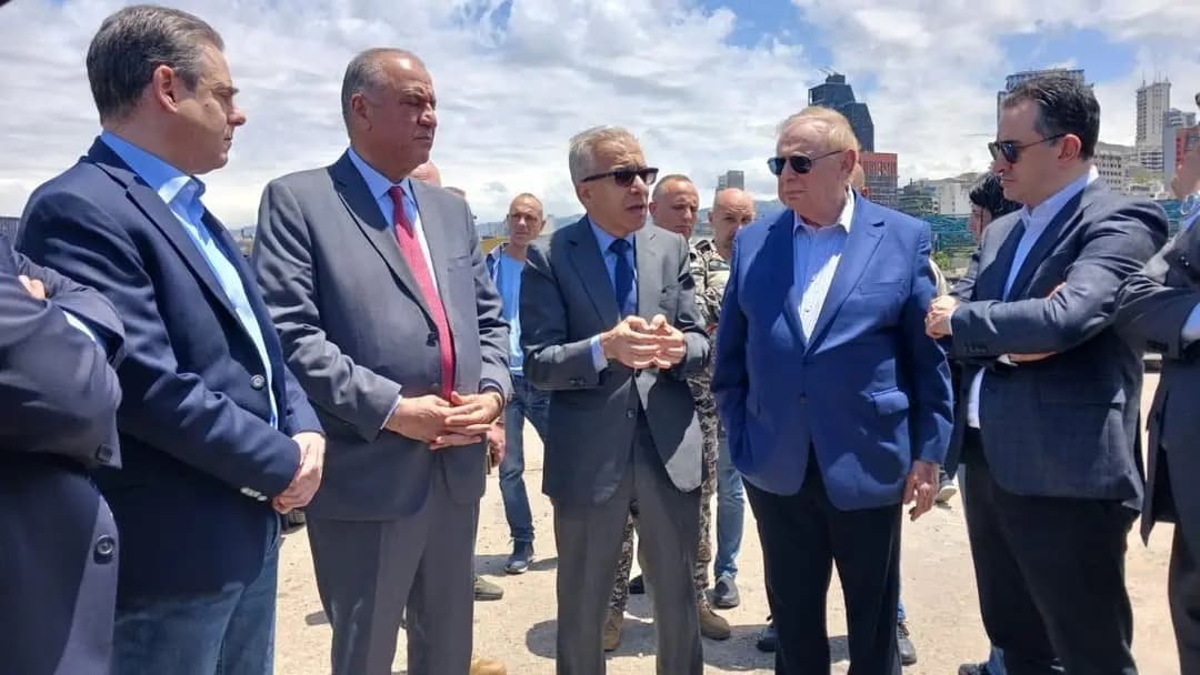 جولةٌ للبساط وعددٍ من النواب في مرفأ بيروت: الإهراءات الجديدة ضرورةٌ وطنيّةٌ