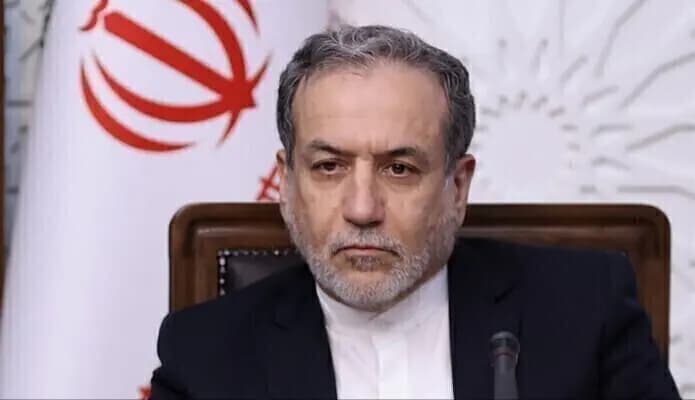 عراقجي يبحث التطورات مع بن فرحان وفيدان