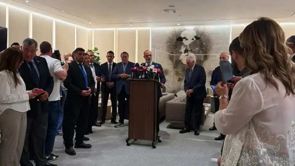 تدشين صالون الشرف المطور بمطار بيروت كواجهة حضارية آمنة للبنان