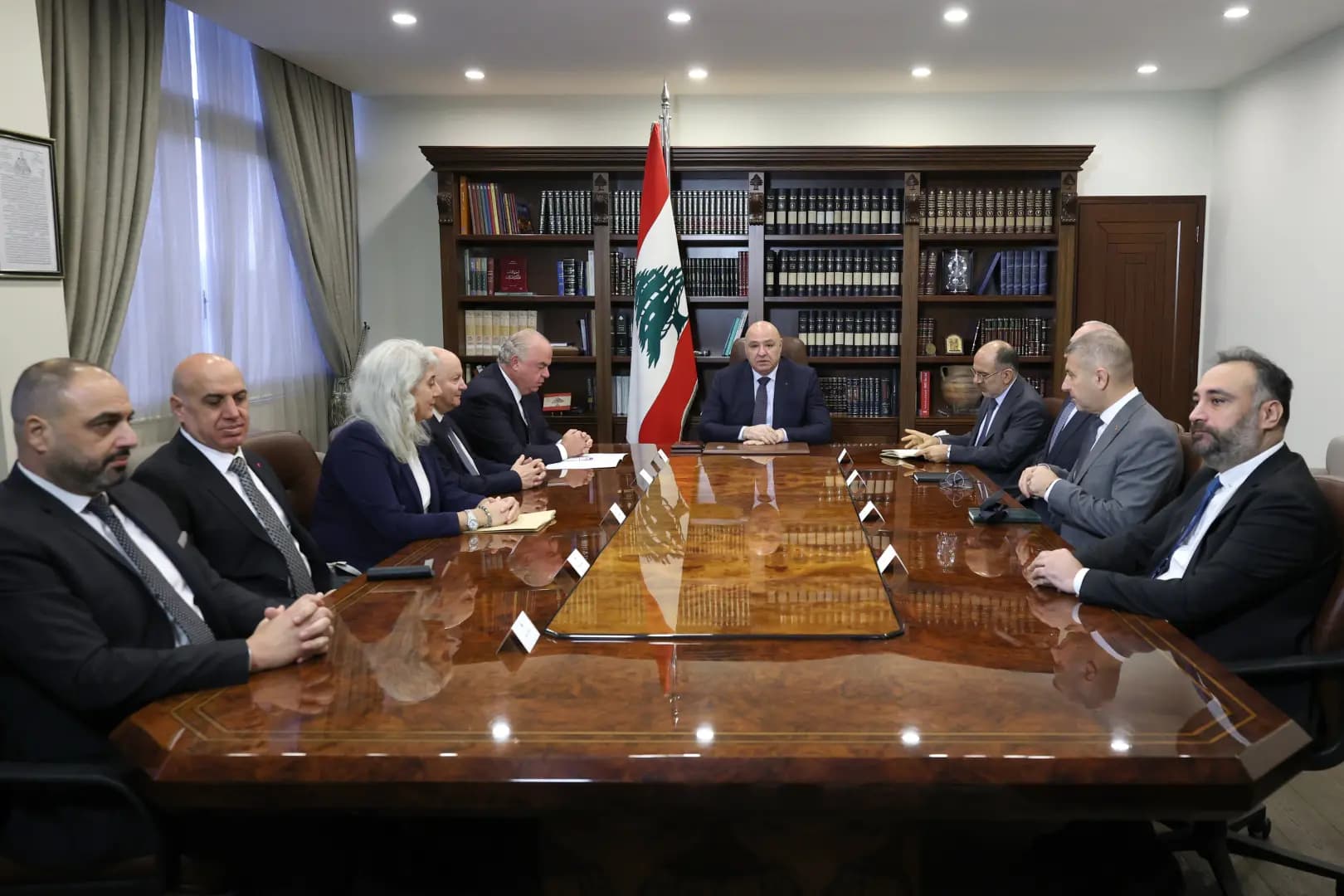 ملف انتقال موظفي "أوجيرو" إلى "ليبان تيليكوم" على طاولة عون