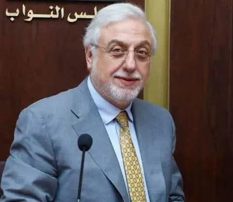 الصمد مستقبلاً وفد الضابطة الجمركية