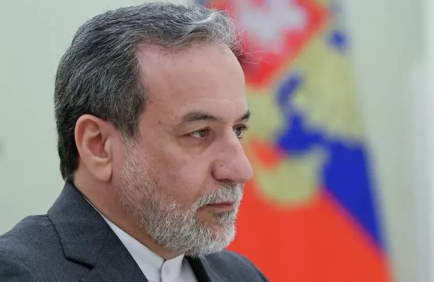 عراقجي يبحث مع مسؤولين باكستانيين وقف إطلاق النـ.ـار