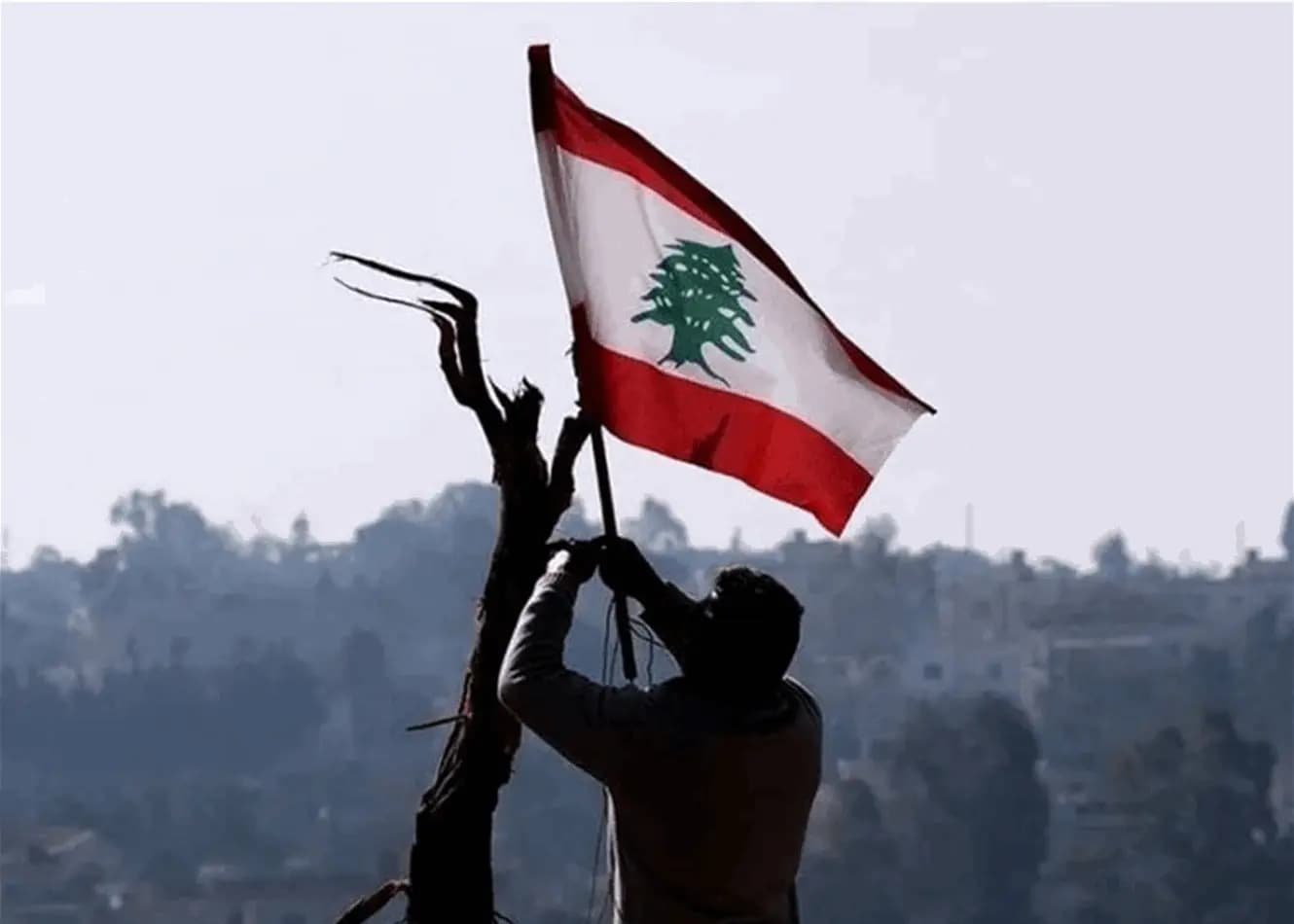 جمود سياسي لبناني بانتظار الانتخابات الإسرائيلية والأميركية
