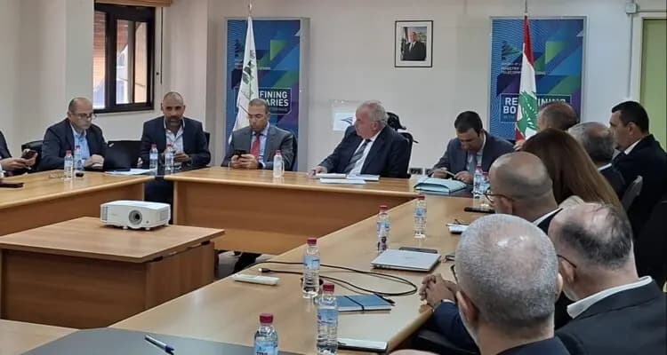 نقابة الخلوي تطالب بإنصاف الموظفين