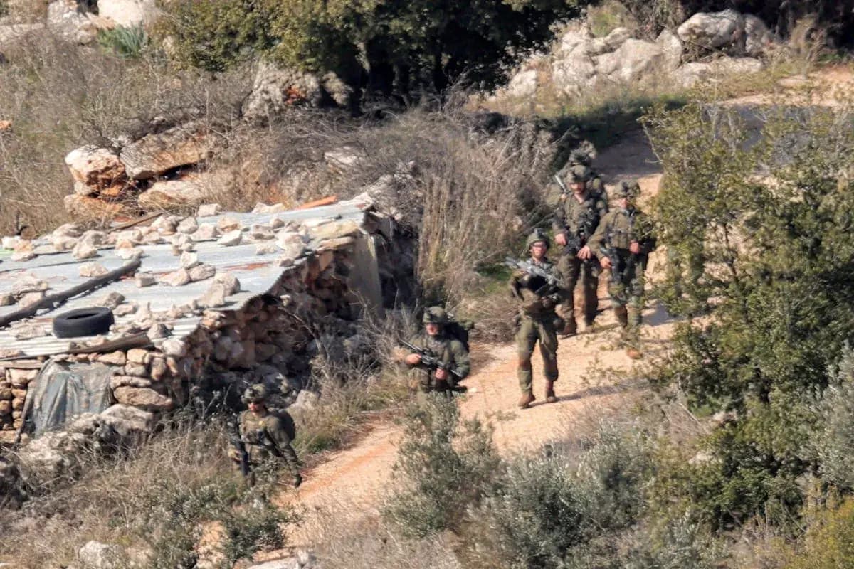 تطويق منازل وتفجيرات ضخمة.. إليكم آخر المستجدات جنوبًا