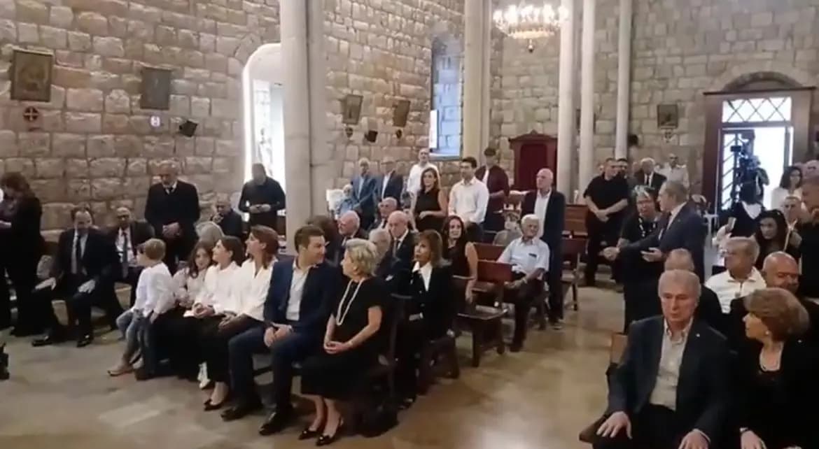 بكفيا تستحضر بشير الجميّل.. قداس عائلي في ذكرى 14 أيلول