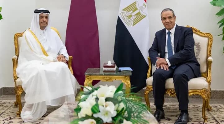 قطر ومصر تبحثان خفض التصعيد