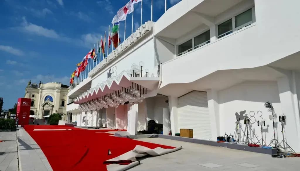 من بيروت إلى البندقية.. السينما اللبنانية تحرّر آلامها على السجادة الحمراء