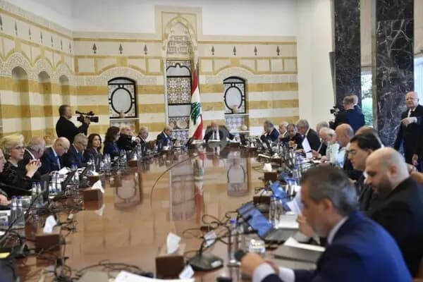 "موقفنا لم و لن يتبدل".. وزيرا الصحة والعمل: نرفض التفاوض المباشر