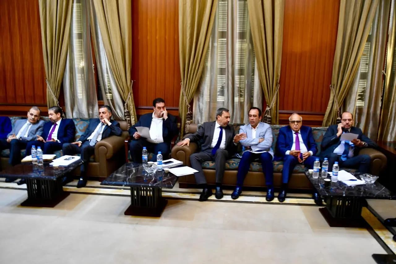 اجتماع للنواب السنة قبيل الجلسة!