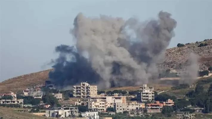في النبطية.. الاستهداف يطال فرق الإنقاذ