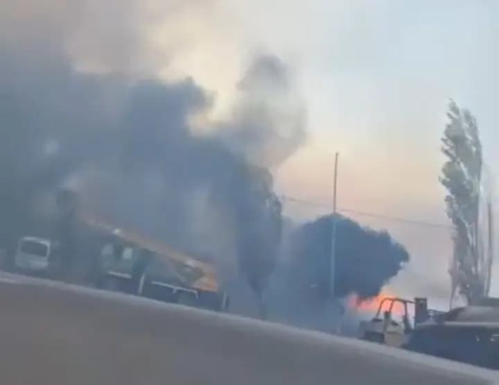 النيران تتمدّد في جديتا.. والدفاع المدني يتدخّل