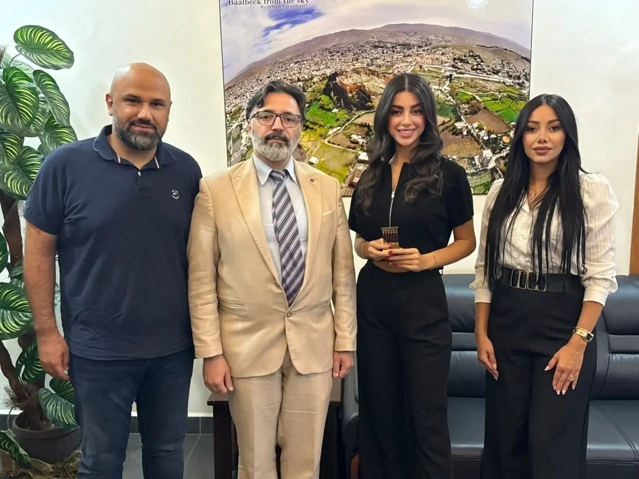 من قلعة بعلبك إلى كبار السن.. يوم استثنائي حافل بالجمال والإنسانية