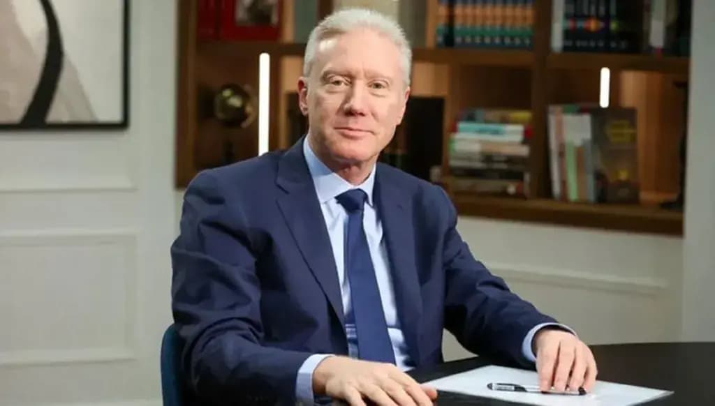 رجي إلى باريس.. وإطلاق خدمة الجوازات البيومترية