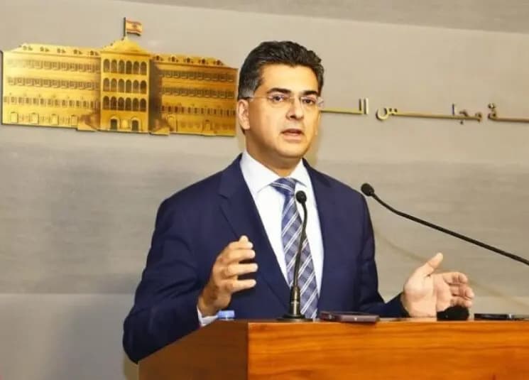 مرقص: عبروا عن رأيكم السياسي باحترام!