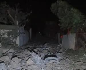 غارات قوية على كفرحتى فجرًا